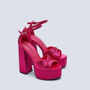 Hot Pink Platforms!!! Brand New In The Box 🤩
